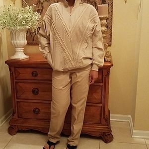 Beautiful beige walking outfit